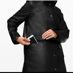 Lululemon Into the Drizzle Rain Jacket